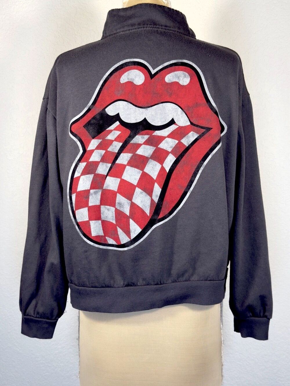 Rolling Stones Sweatshirt Womens L Gray Quarter Zip Checkered Tongue Cropped